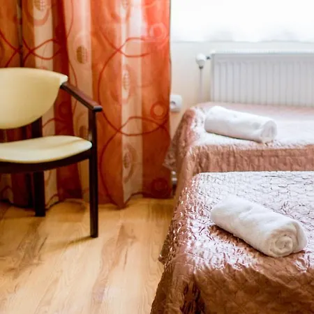 Ξενοδοχείο με διαμερίσματα Rest Krasków