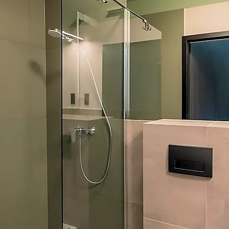 Apartmanhotel Rest 3*
